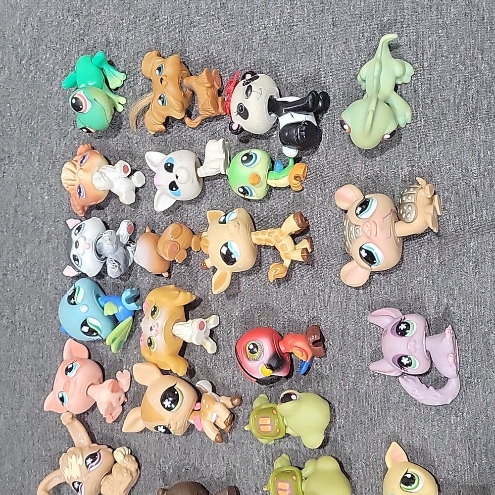 Littlest pet shop